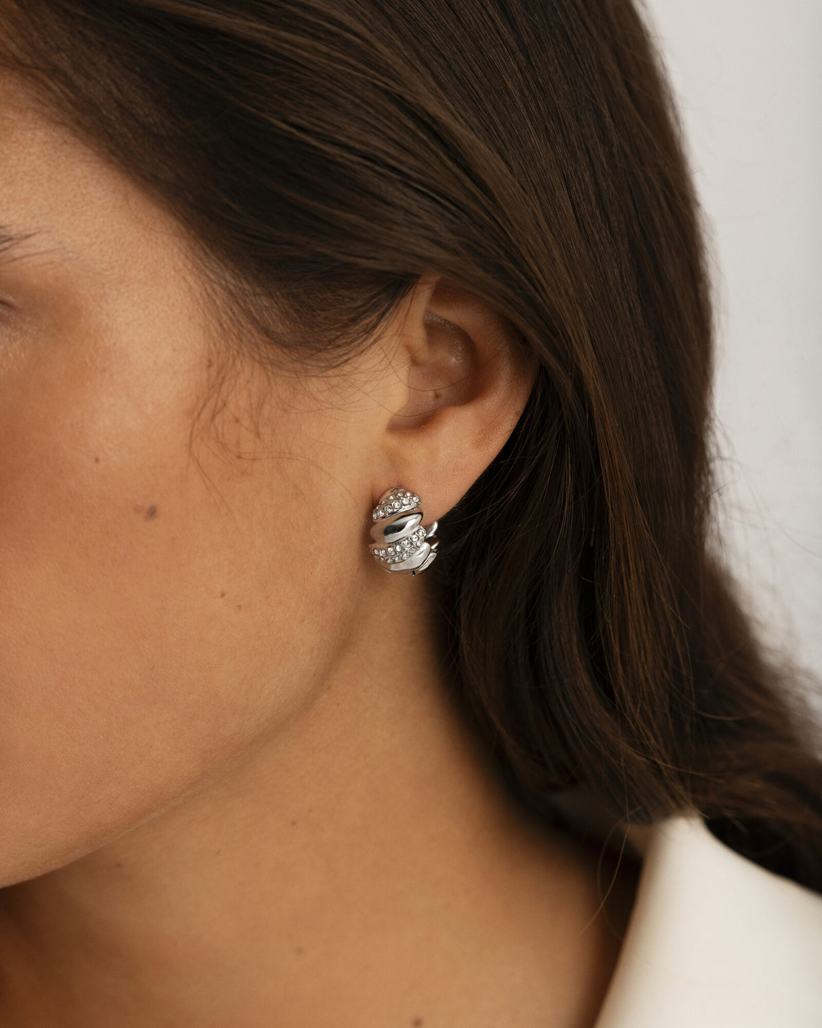 Noela Medium Hoops